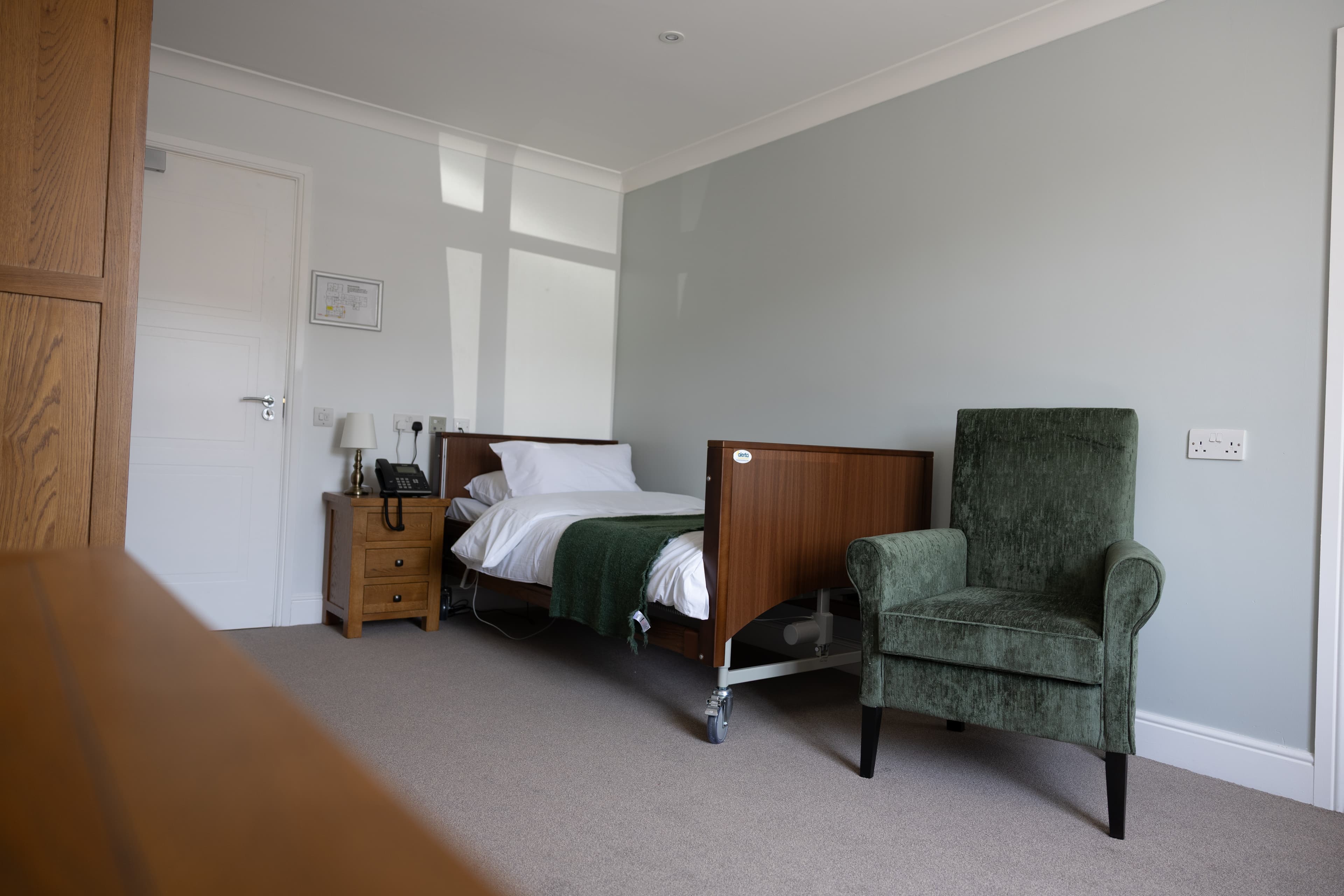Bradfield Manor Private Room furnishings