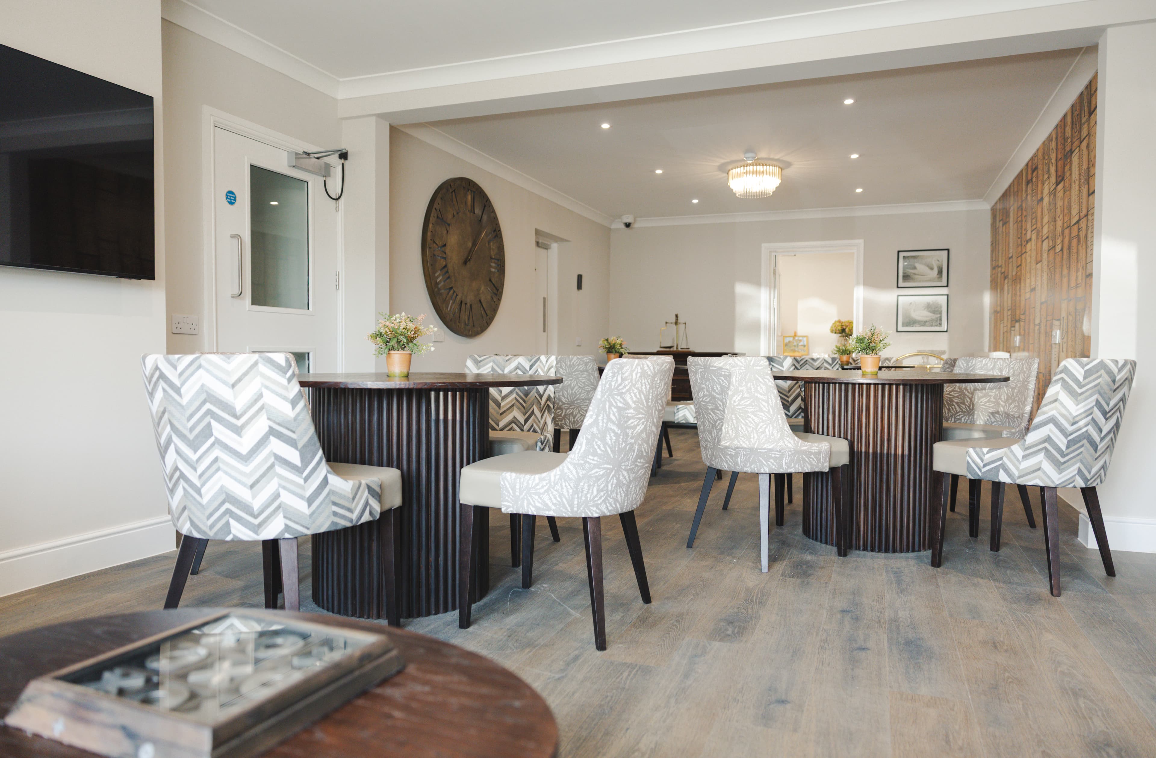 Bradfield Manor dining area